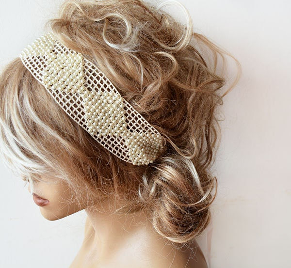 Pearl Crochet Bridal Headband - Image 3